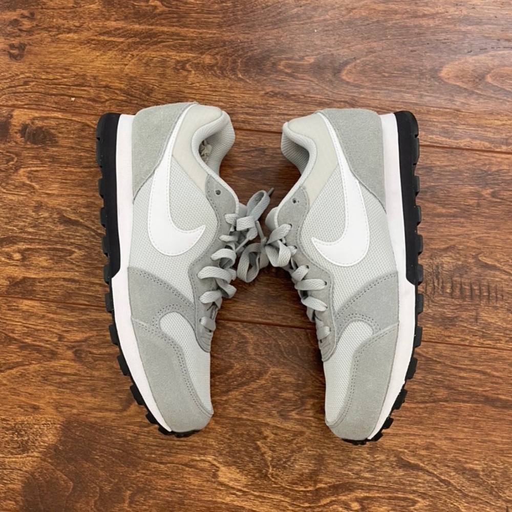 Nike MD Runners